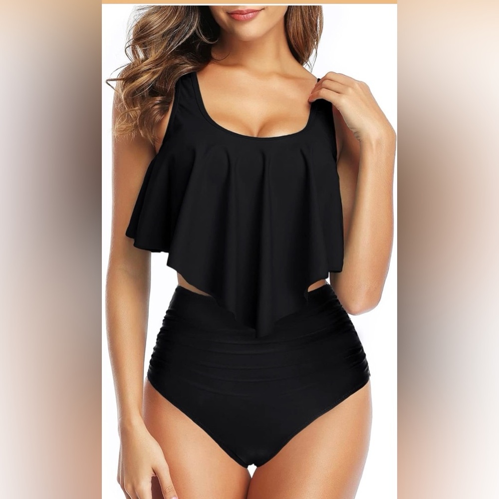 Elegant Black Women's Swimwear Set